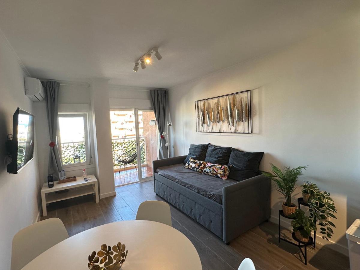 Apt Centrico Con Vistas Y Piscinas Benalmadena Bagian luar foto